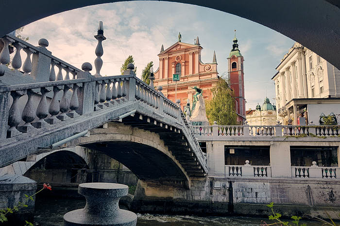 Tromostovje Brücke Ljubljana