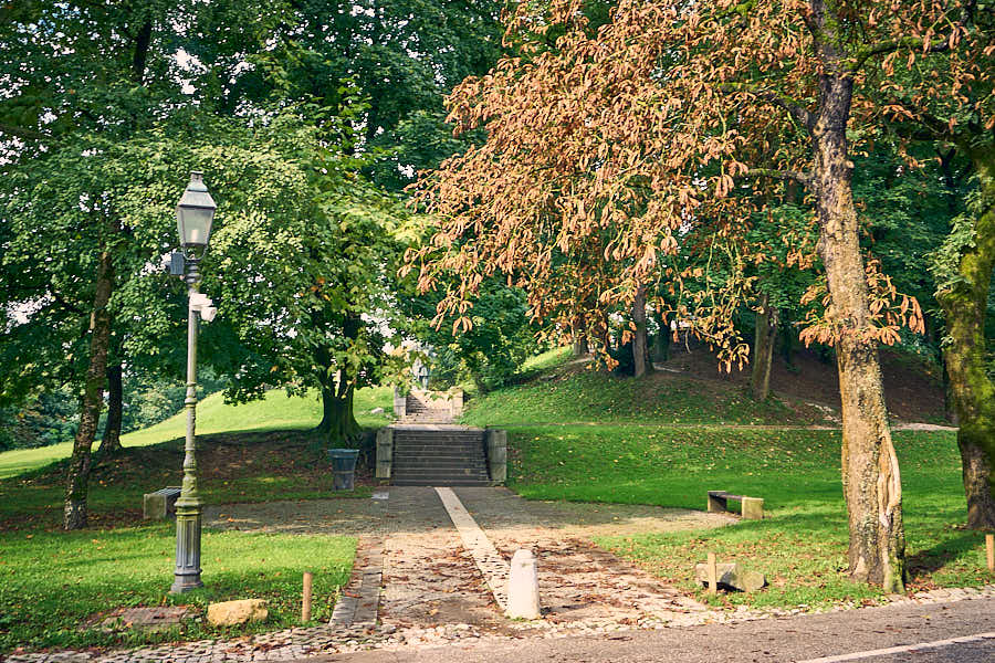 Impression Park Burghügel